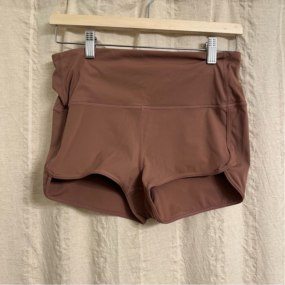 Vuori Women's Athletic Shorts in Brown